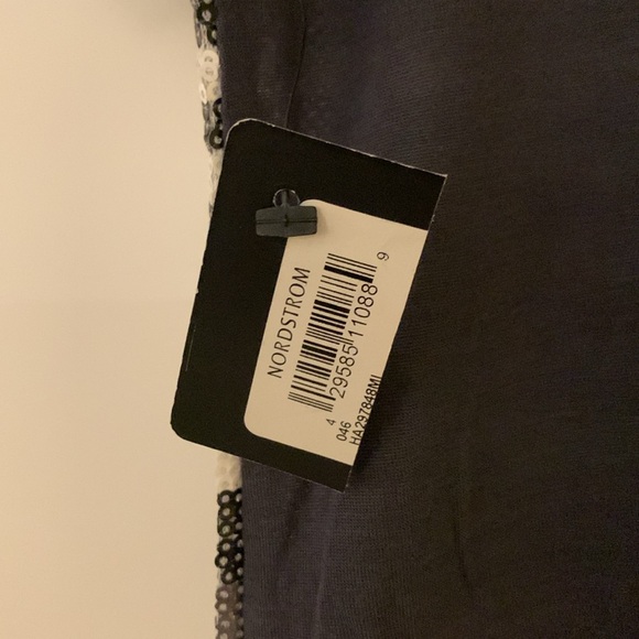 New with tags Halogen sequined t-shirt - Picture 6 of 6